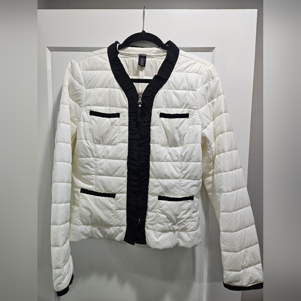 White House Black Market White and Black Puffer Jacket